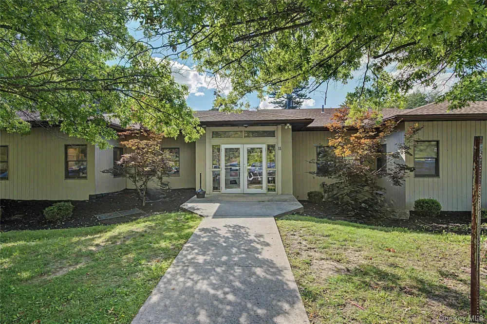 11 Abrams Road Central Valley, NY 10917