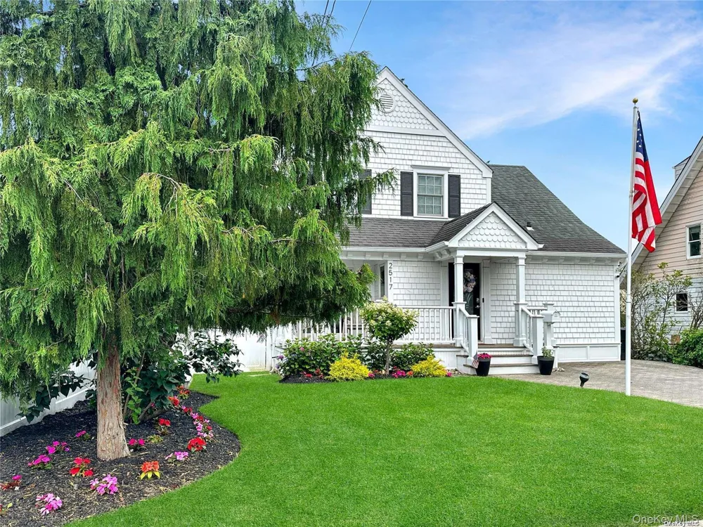 2517 Rockville Centre Parkway Oceanside, NY 11572