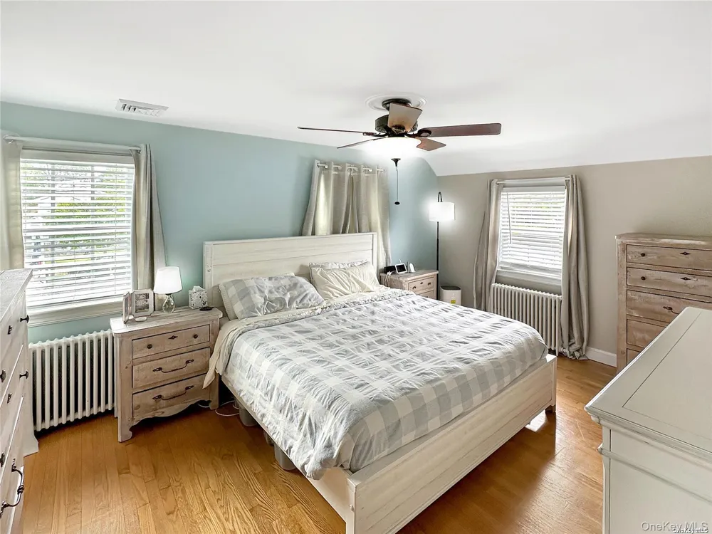 2517 Rockville Centre Parkway Oceanside, NY 11572