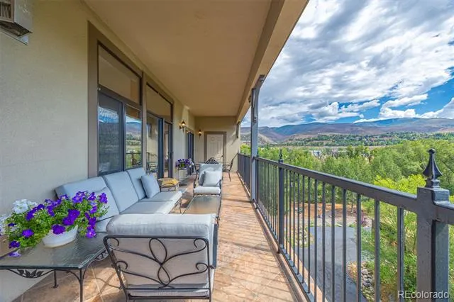 275 Main Street #R403 Edwards, CO 81632