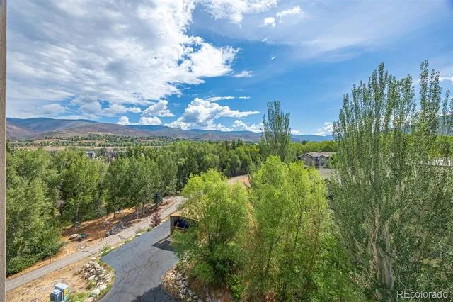 275 Main Street #R403 Edwards, CO 81632