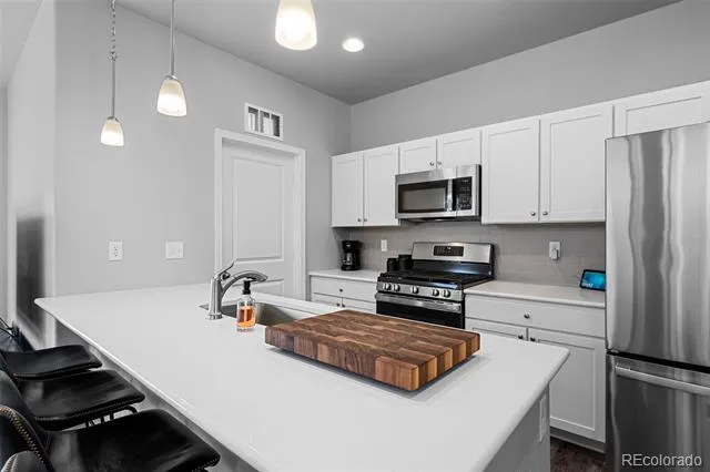 7410 Gorgeted Quail Grove Colorado Springs, CO 80923