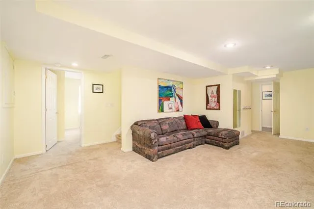 302 Sanders Circle Erie, CO 80516