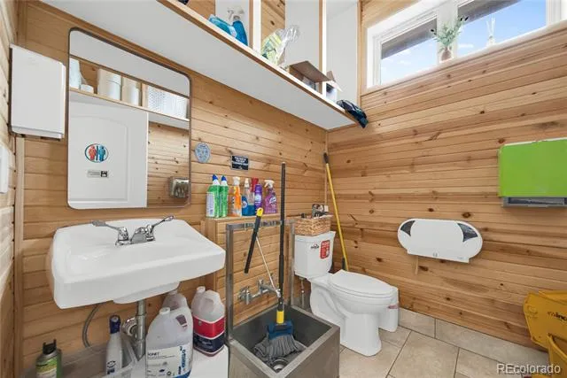 1205 Badger Avenue Fort Morgan, CO 80701