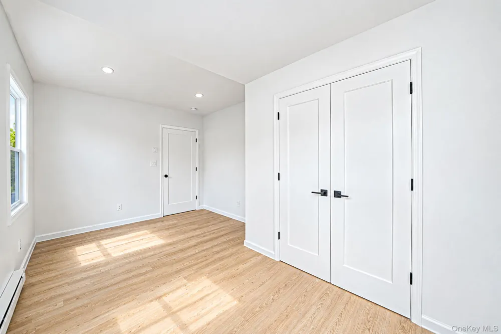 1077 Central Avenue Hempstead, NY 11550