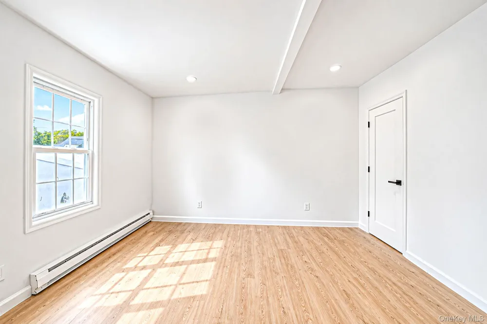 1077 Central Avenue Hempstead, NY 11550