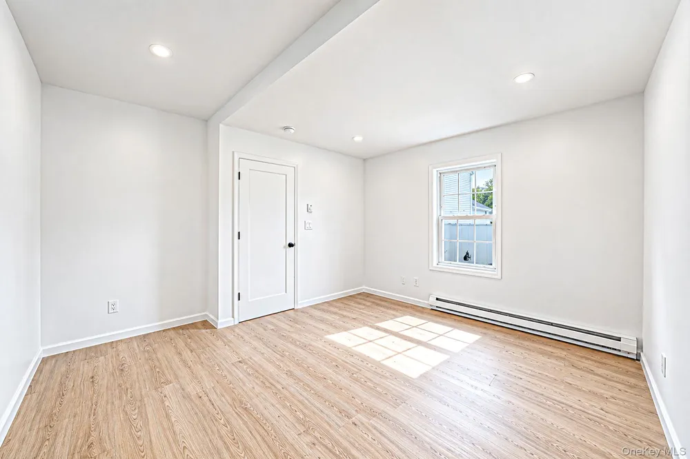1077 Central Avenue Hempstead, NY 11550