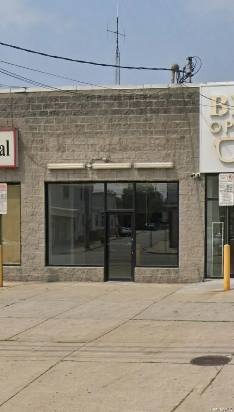 164-44 Cross Bay Blvd Boulevard Howard Beach, NY 11414