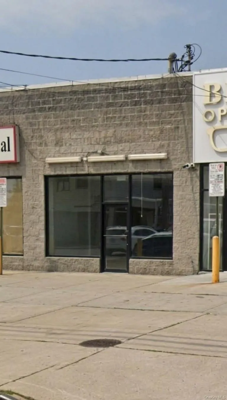 164-44 Cross Bay Blvd Boulevard Howard Beach, NY 11414