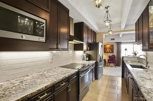 7877 E Mississippi Avenue #807 Denver, CO 80247