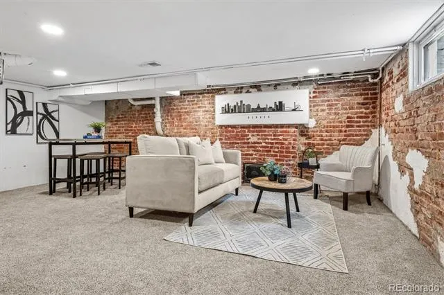 1525 E 23rd Avenue Denver, CO 80205