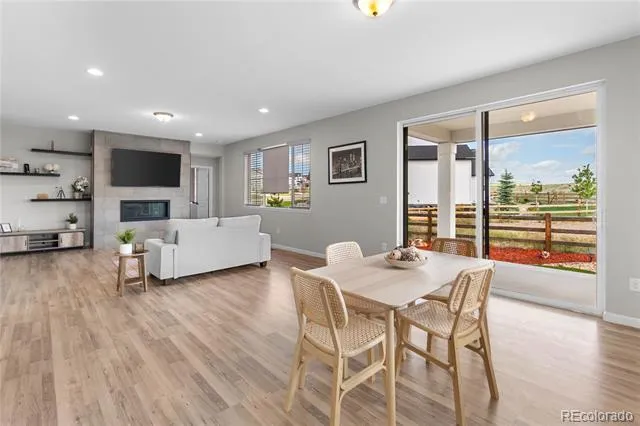 931 W Hopkins Drive Elizabeth, CO 80107