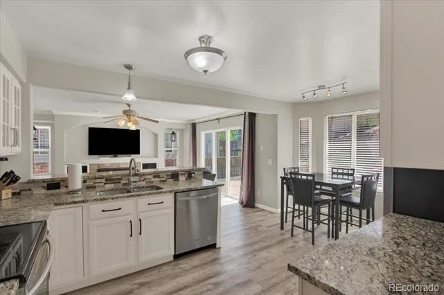 970 Sage Sparrow Circle Highlands Ranch, CO 80129
