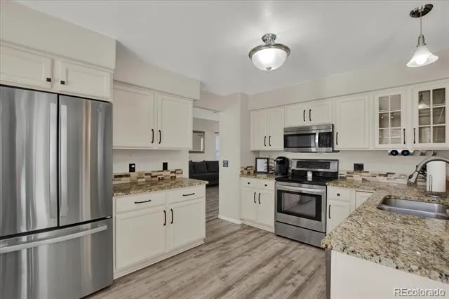 970 Sage Sparrow Circle Highlands Ranch, CO 80129