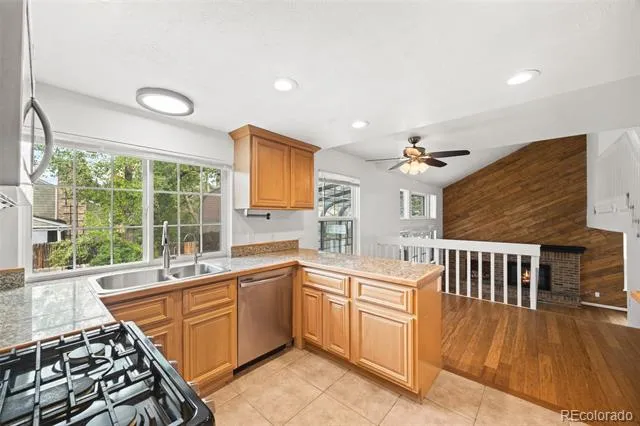 5998 E Weaver Circle Centennial, CO 80111
