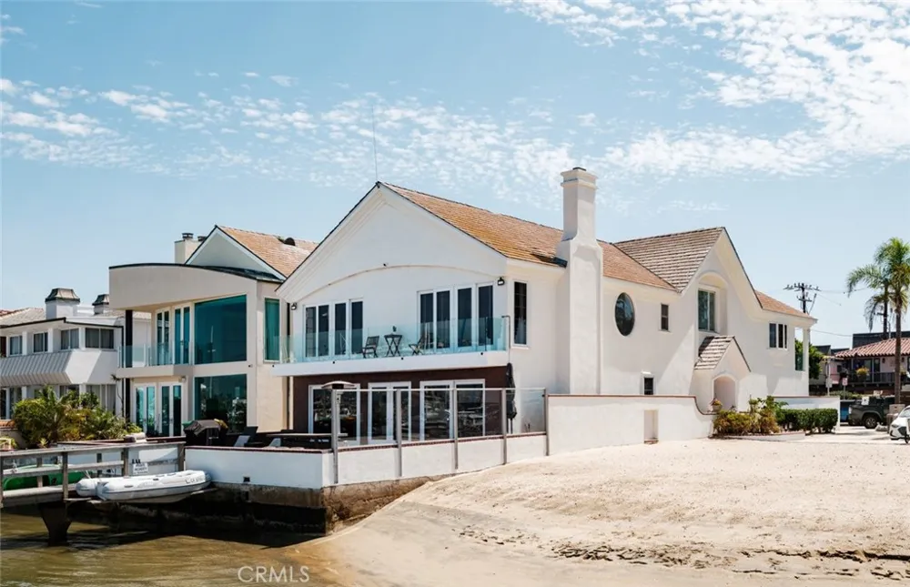 1444 W Bay Newport Beach, CA 92661