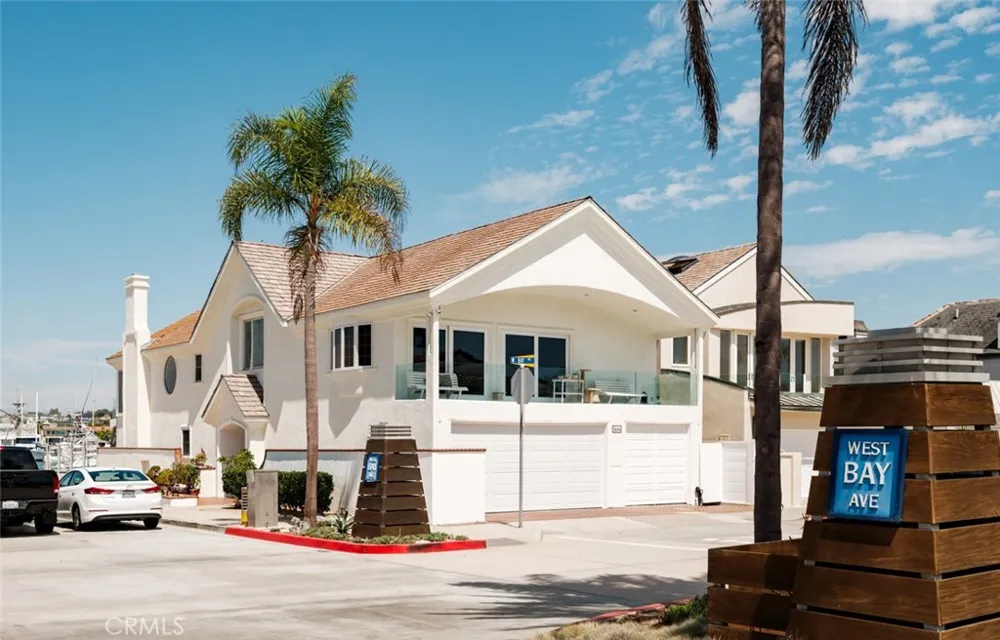 1444 W Bay Newport Beach, CA 92661