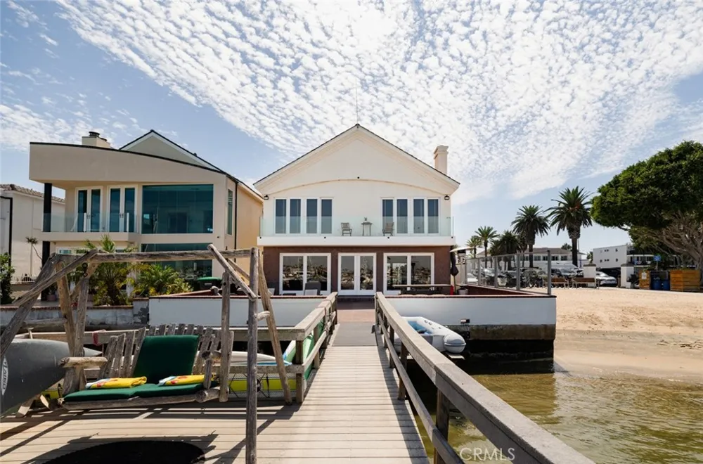 1444 W Bay Newport Beach, CA 92661