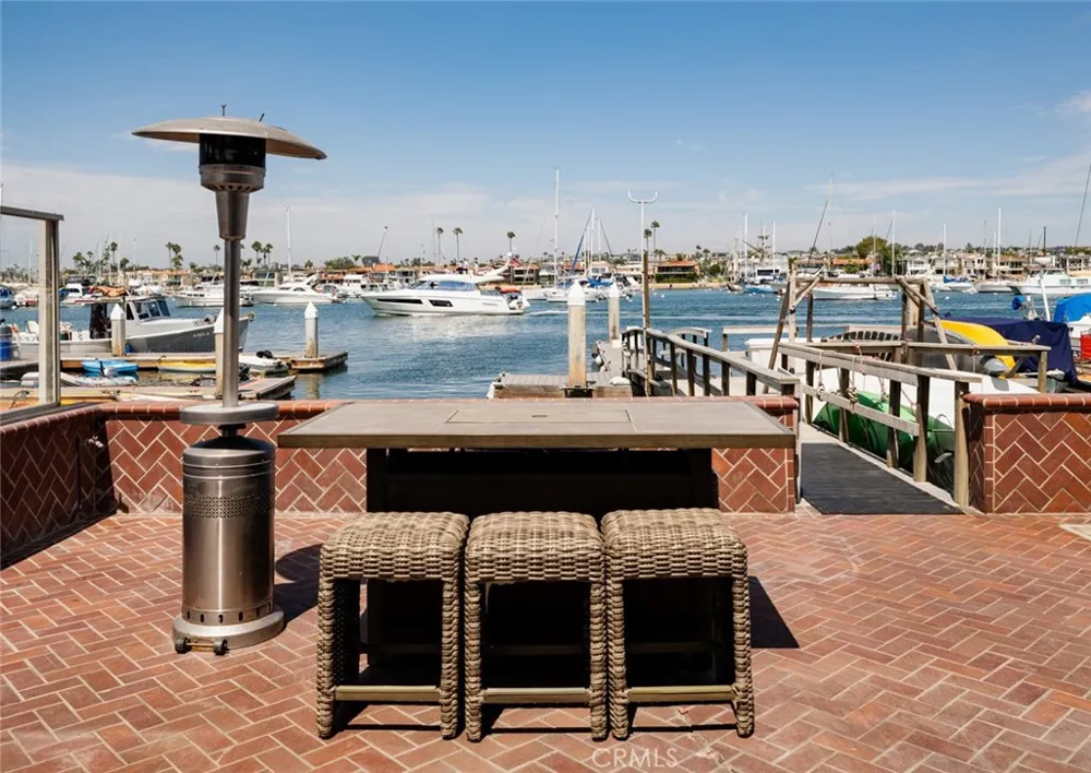 1444 W Bay Newport Beach, CA 92661