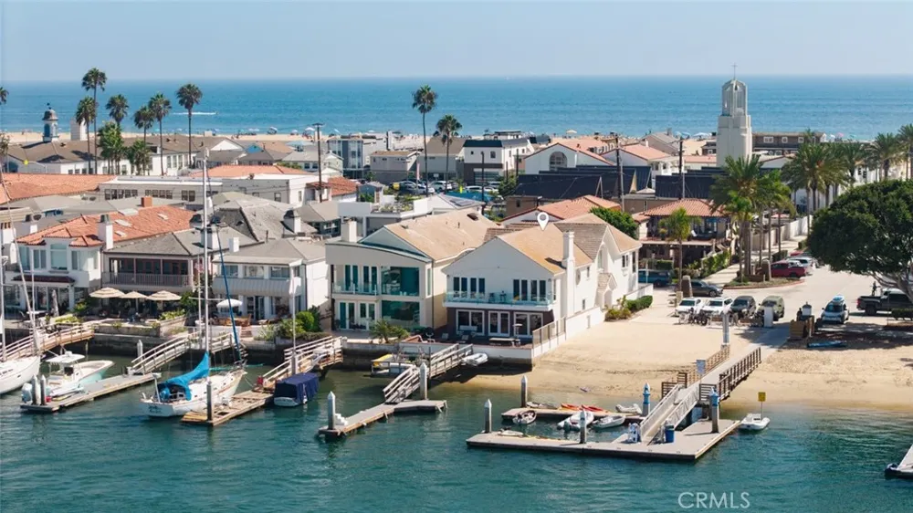 1444 W Bay Newport Beach, CA 92661