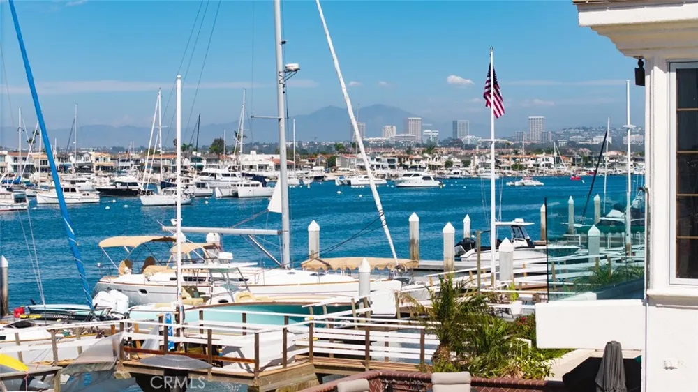 1444 W Bay Newport Beach, CA 92661