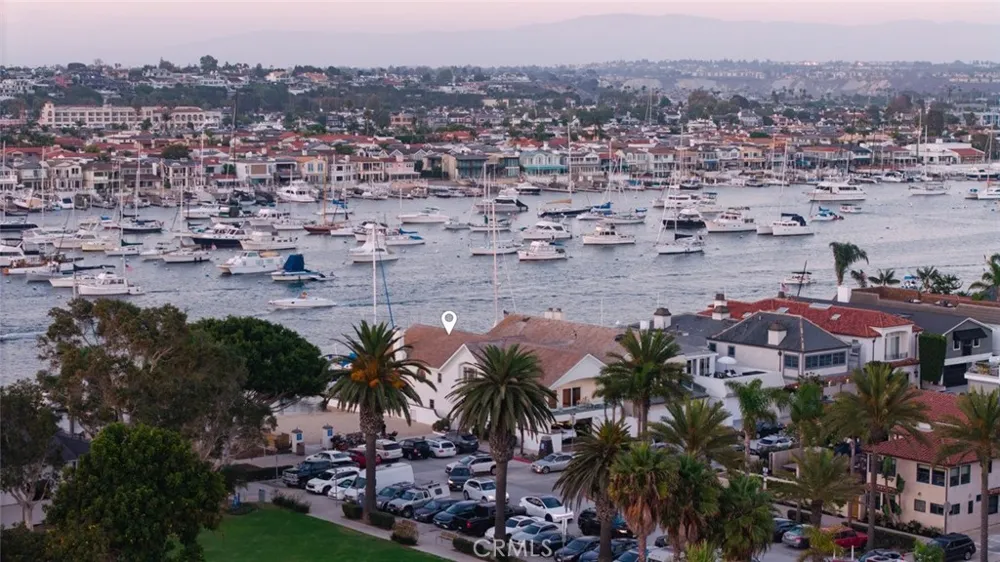 1444 W Bay Newport Beach, CA 92661