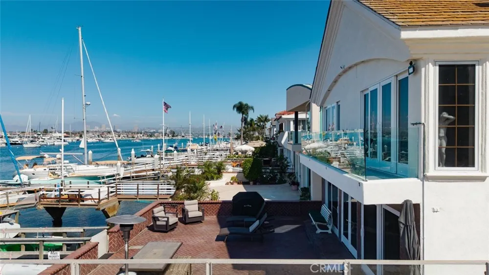 1444 W Bay Newport Beach, CA 92661