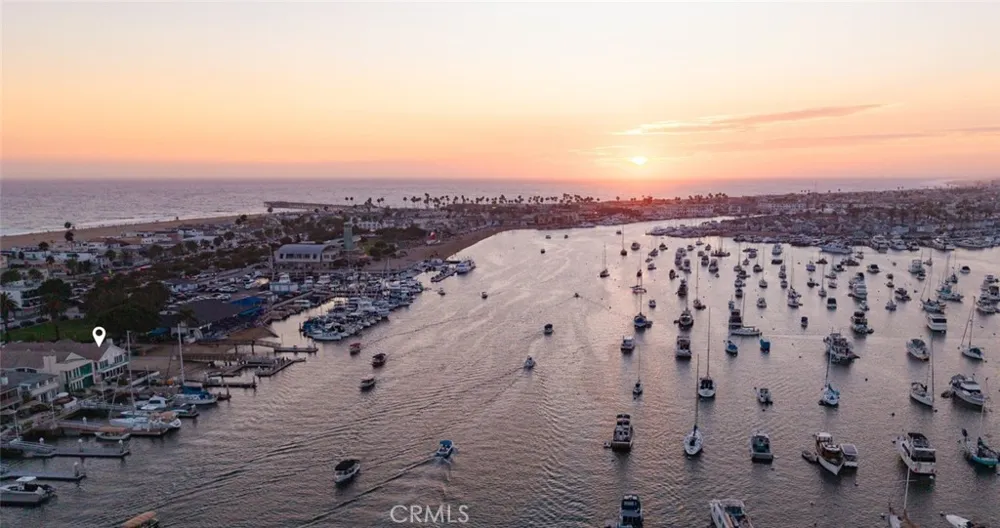 1444 W Bay Newport Beach, CA 92661