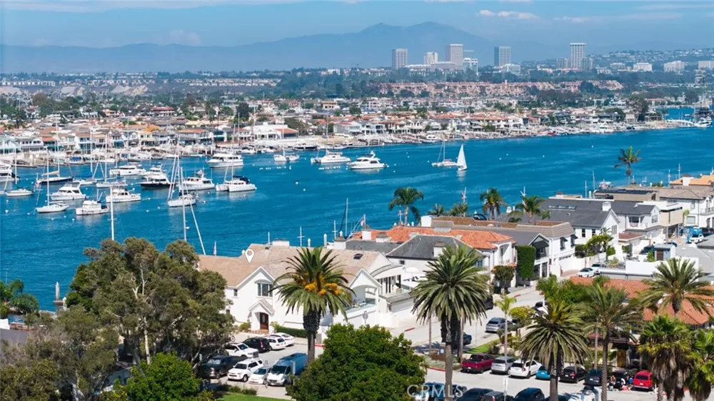 1444 W Bay Newport Beach, CA 92661