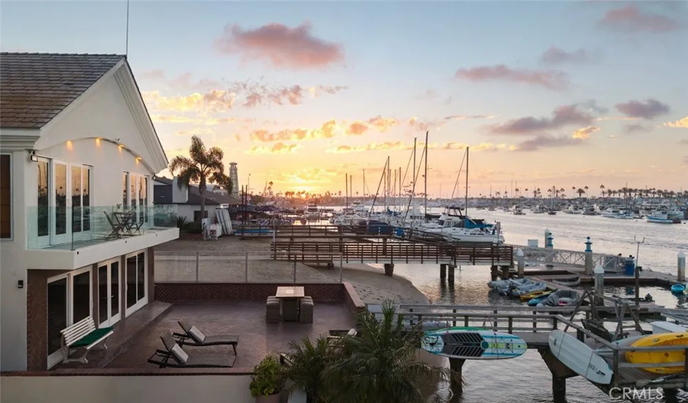 1444 W Bay Newport Beach, CA 92661