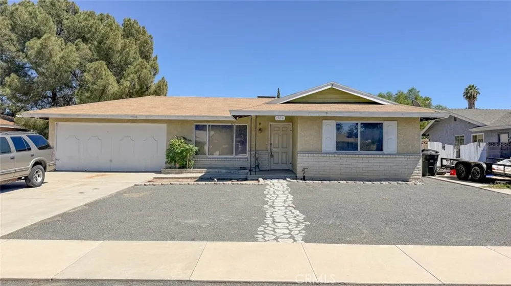 568 Kerilyn Lane Hemet, CA 92544