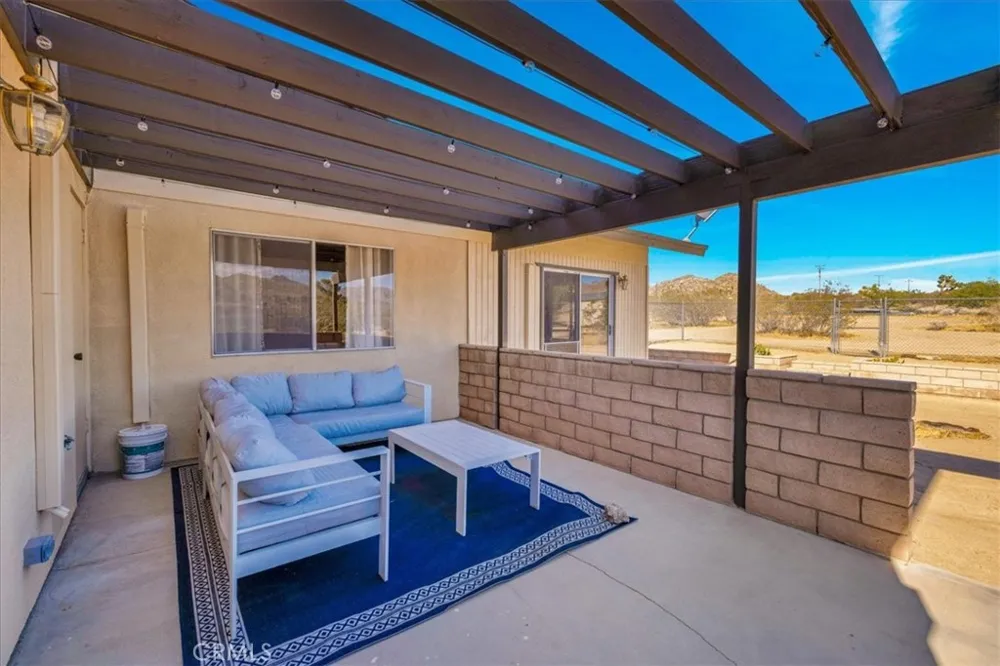 8715 Desert Shadows Road Joshua Tree, CA 92252