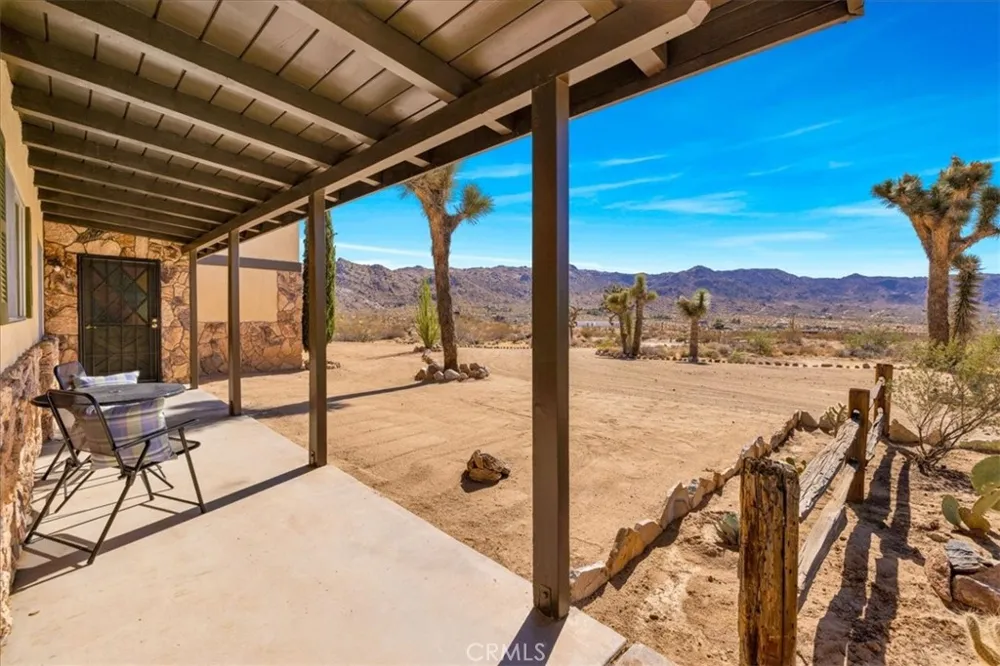 8715 Desert Shadows Road Joshua Tree, CA 92252