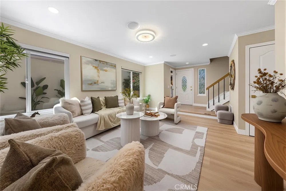 2416 Flora Street West Covina, CA 91792