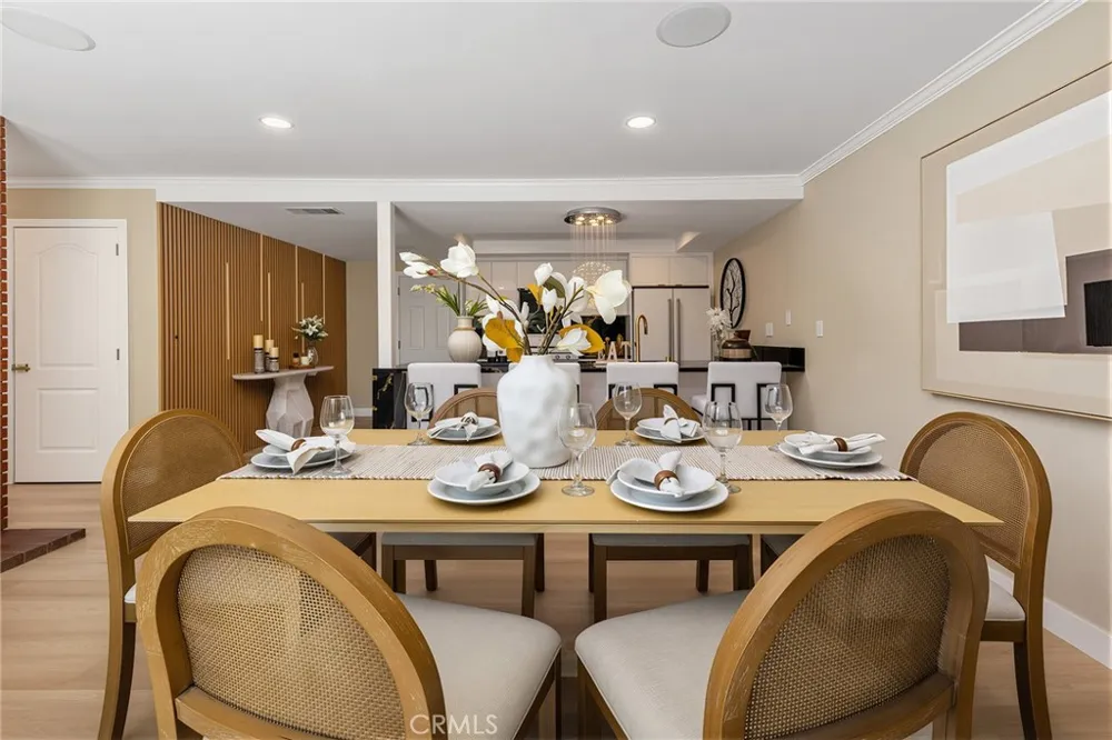 2416 Flora Street West Covina, CA 91792