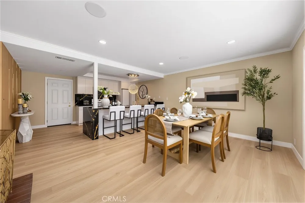 2416 Flora Street West Covina, CA 91792