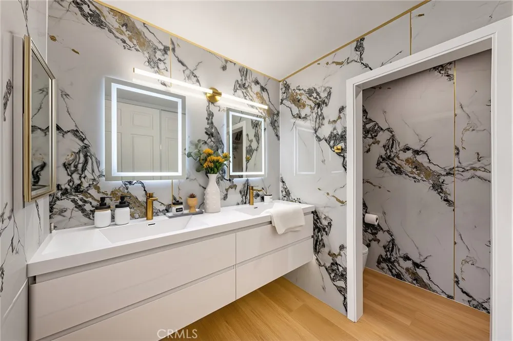 2416 Flora Street West Covina, CA 91792