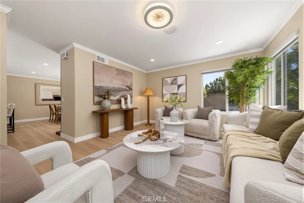 2416 Flora Street West Covina, CA 91792
