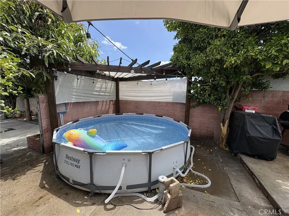 9955 Parkinson Whittier, CA 90605