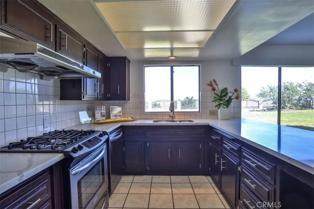 1736 Derringer Lane Diamond Bar, CA 91765
