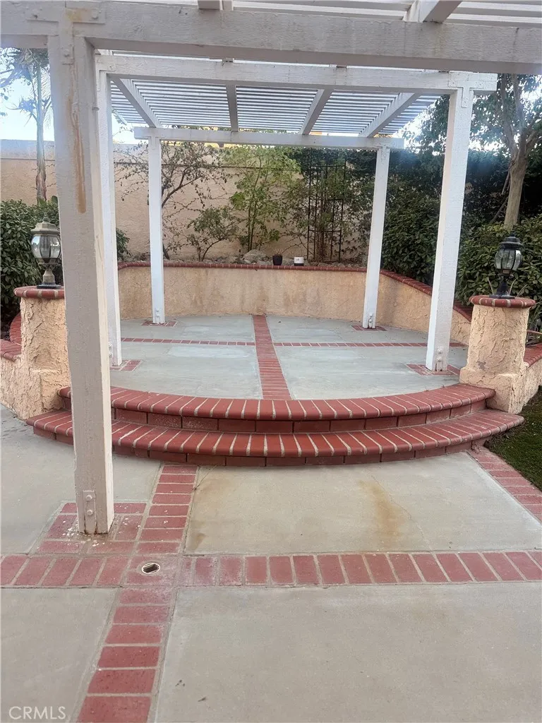 58 Valley Crest Simi Valley, CA 93065