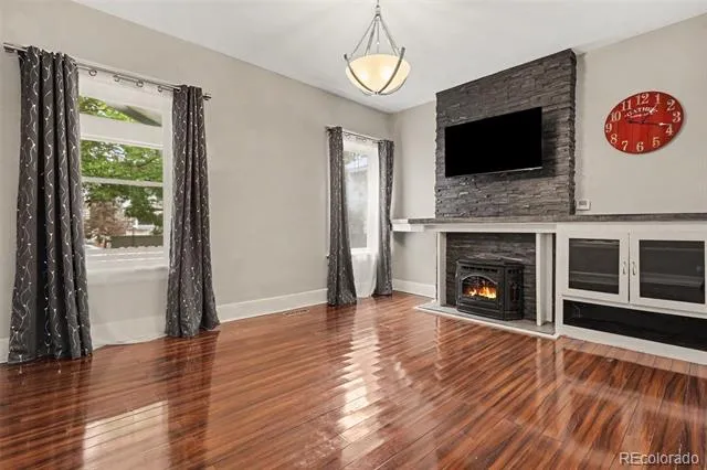 2180 Gilpin Street Denver, CO 80205