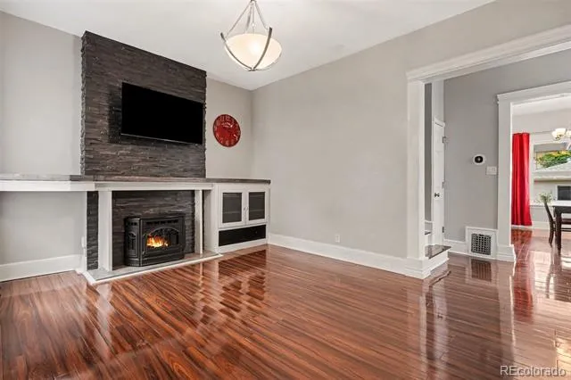 2180 Gilpin Street Denver, CO 80205