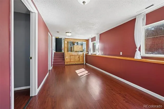 313 Cranbrook Circle Colorado Springs, CO 80906