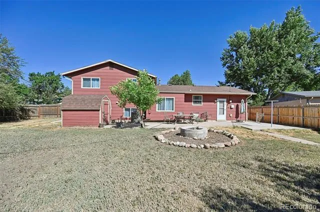 313 Cranbrook Circle Colorado Springs, CO 80906