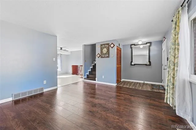 313 Cranbrook Circle Colorado Springs, CO 80906