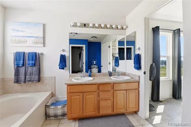 23662 E Mississippi Circle Aurora, CO 80018