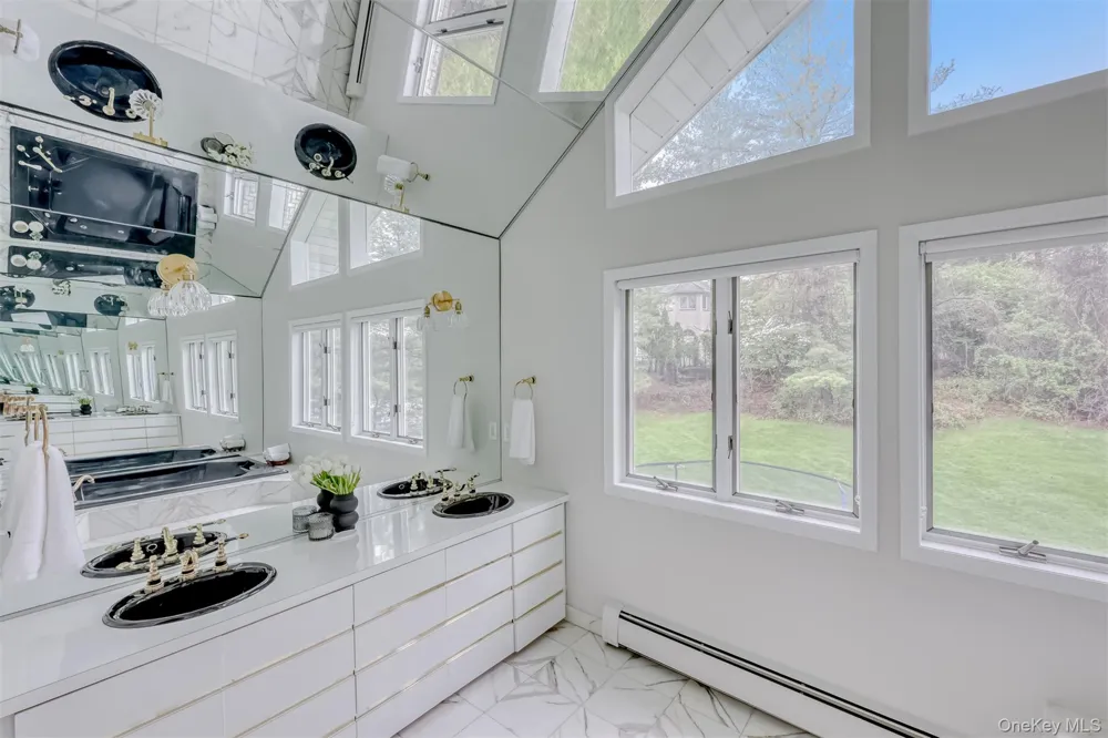 38 Roberts Road New City, NY 10956