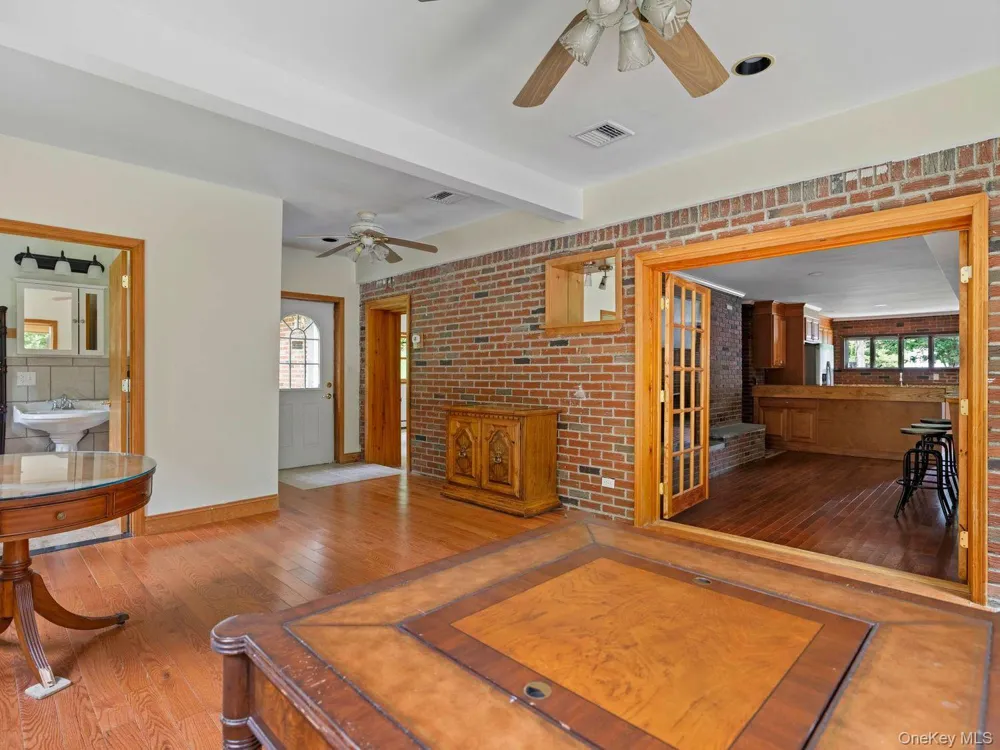 90 New Paltz Road Highland, NY 12528