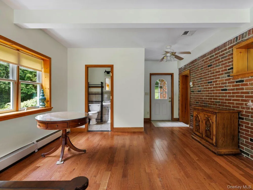90 New Paltz Road Highland, NY 12528